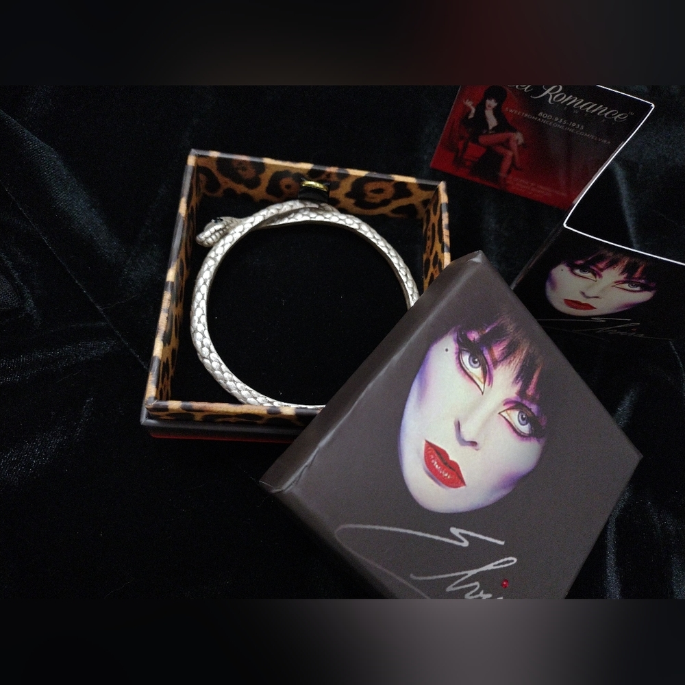 Sweet Romance gothic jewelry